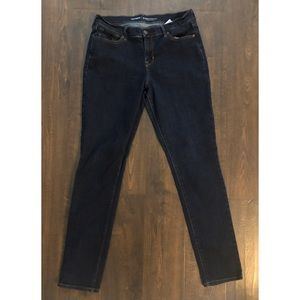 Old Navy Curvy Profile Jeans